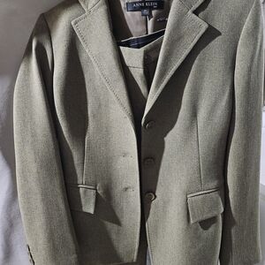 Anne Klein Olive Pant Suit SZ 2P